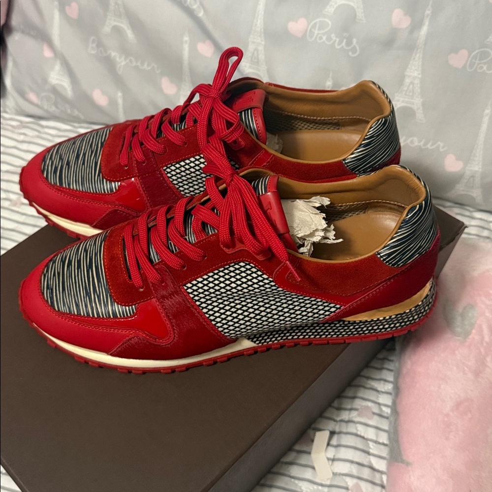 Authentic Louis Vuitton Run Away Red and Black Monogram Sneakers size 40